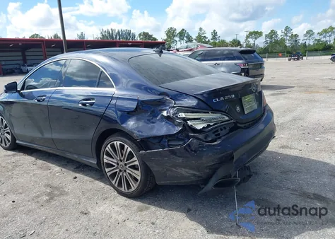 2018 Mercedes-Benz Cla 250 4Matic z USA, uszkodzony, nr VIN WDDSJ4GB5JN539387